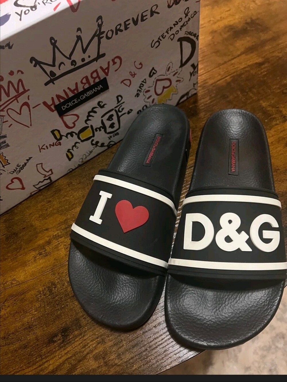 Dolce and Gabbana Slides Size 8 With Box